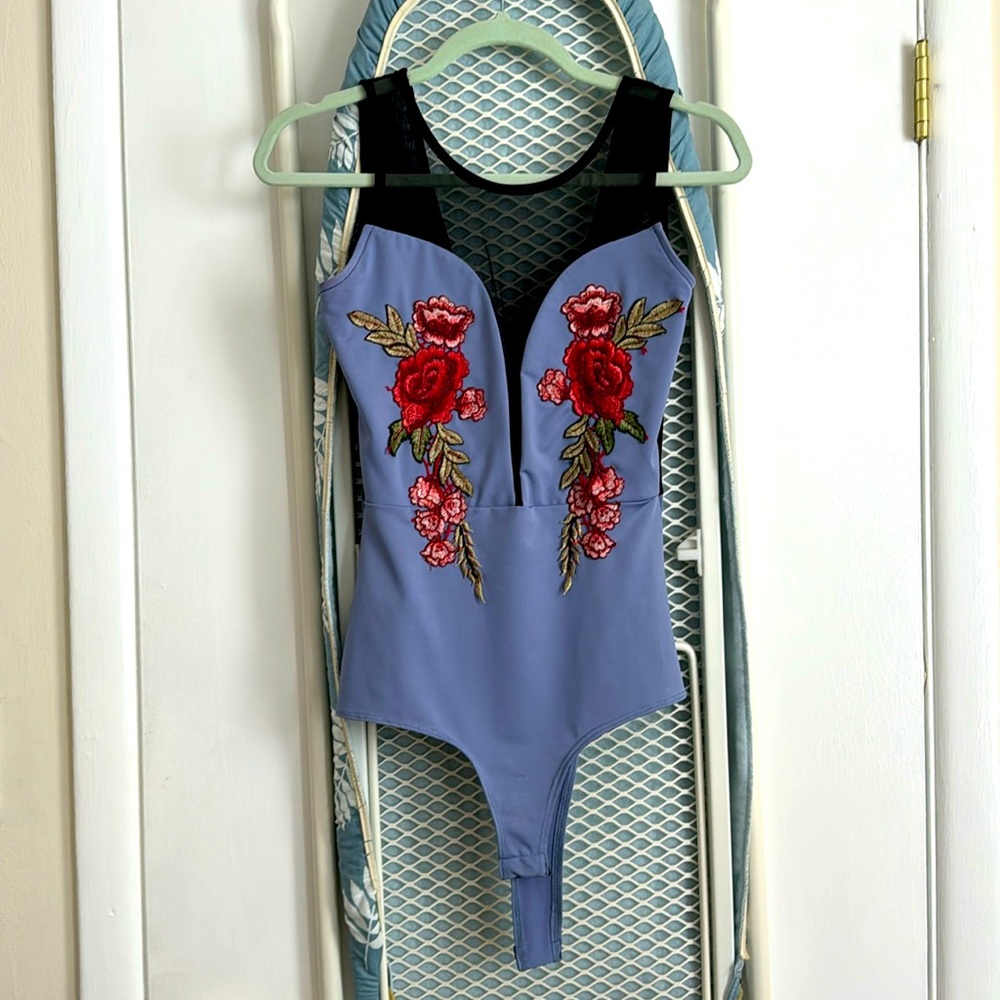 Rose appliqué bodysuit